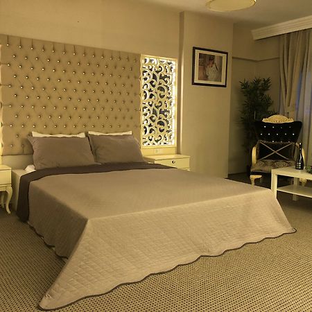 LİZZİA BUTiK HOTEL Istanbul Eksteriør billede
