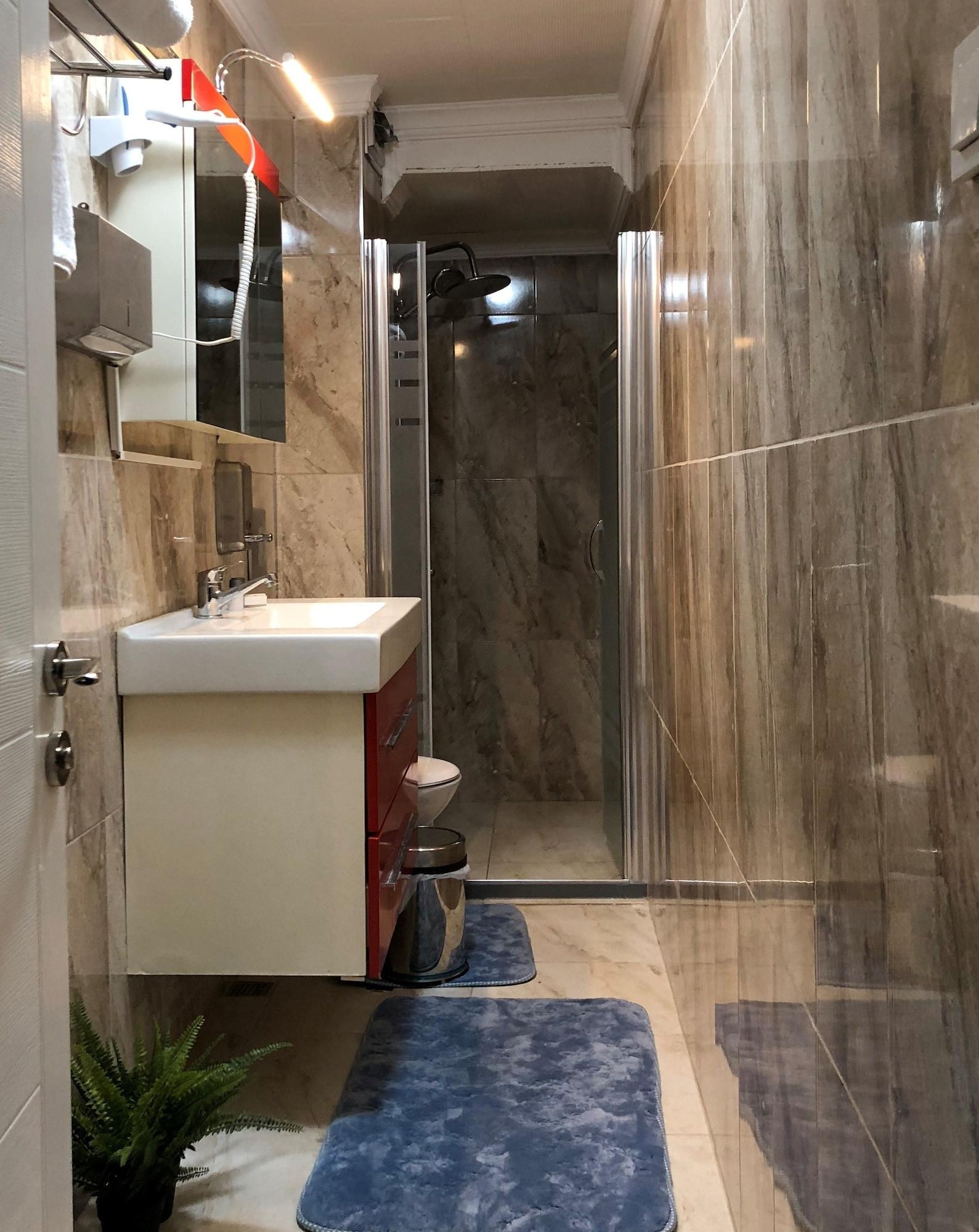 LİZZİA BUTiK HOTEL Istanbul Eksteriør billede