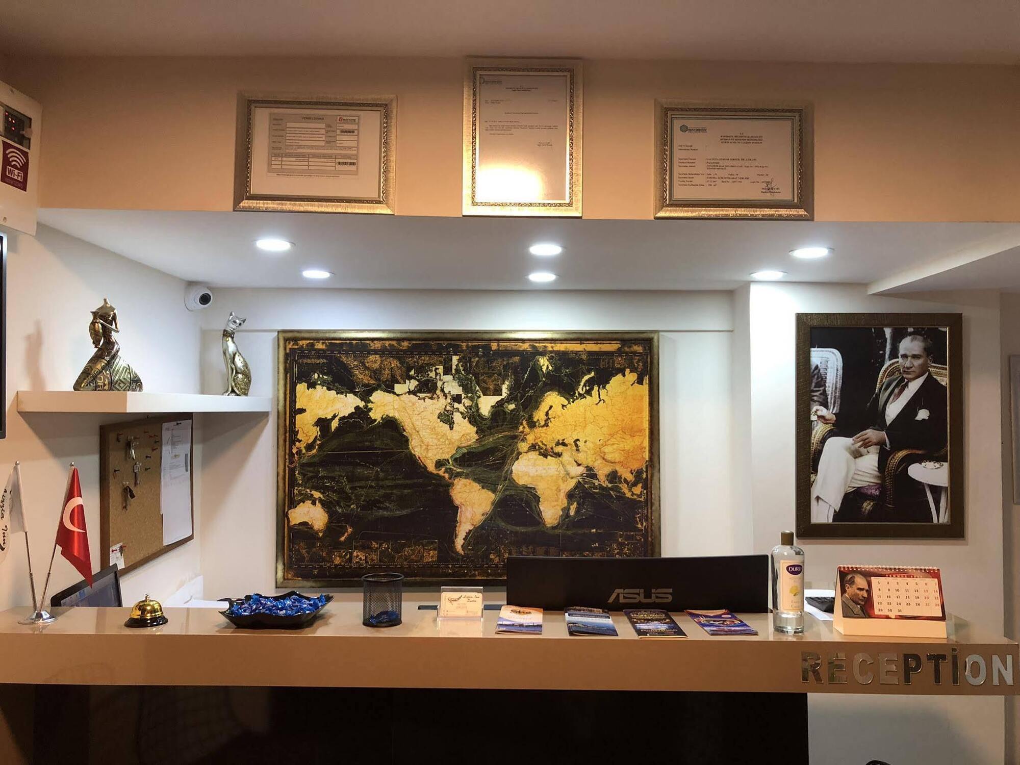 LİZZİA BUTiK HOTEL Istanbul Eksteriør billede