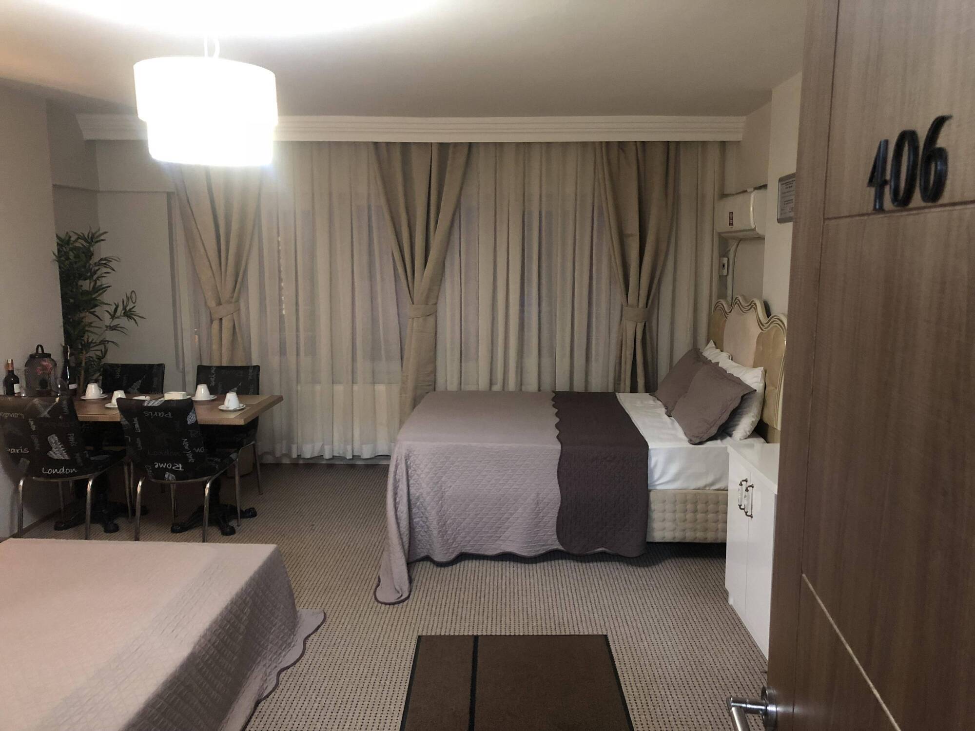 LİZZİA BUTiK HOTEL Istanbul Eksteriør billede