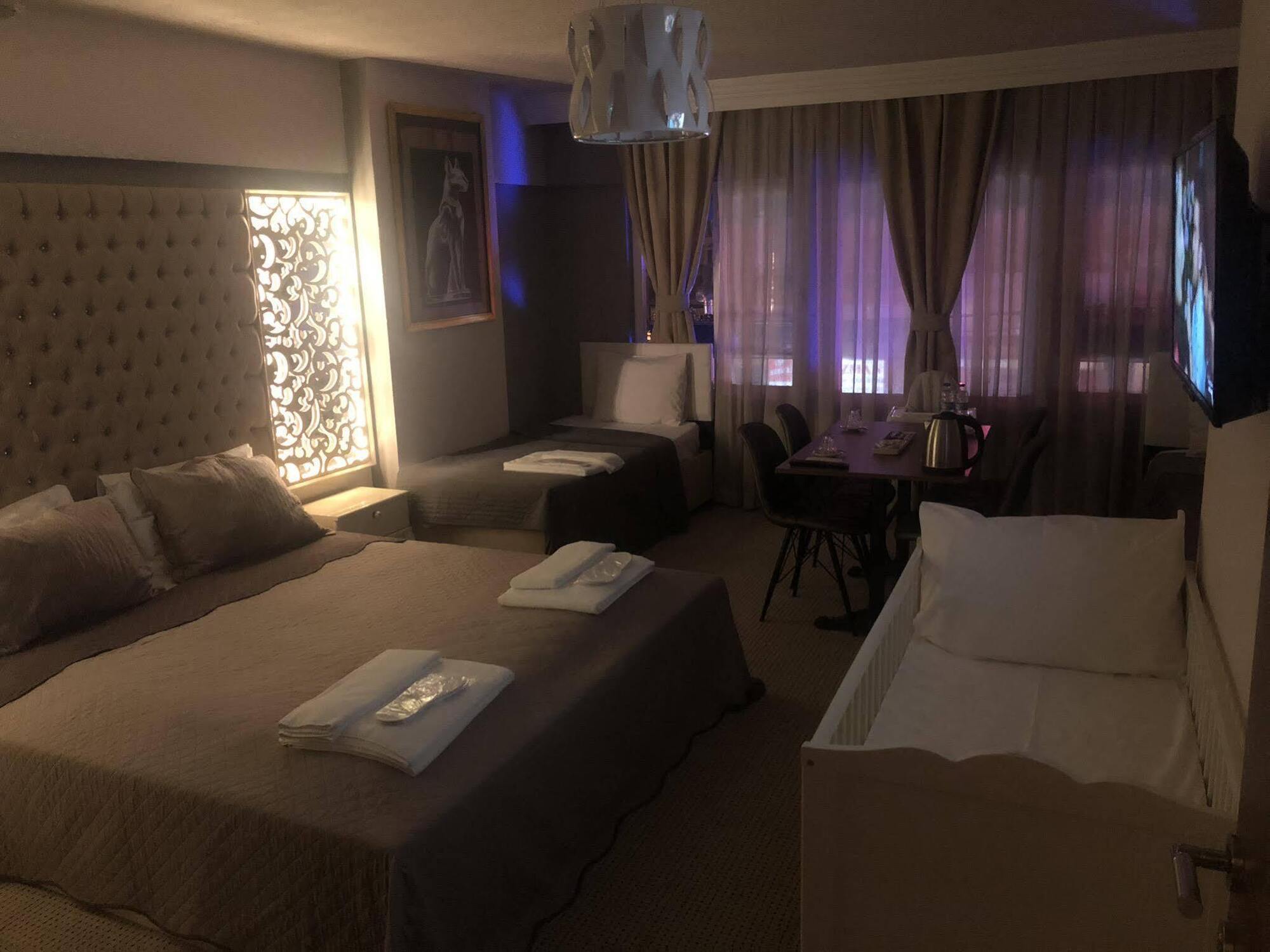 LİZZİA BUTiK HOTEL Istanbul Eksteriør billede